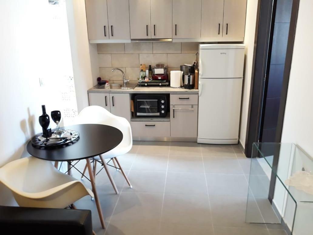 Heart City Executive Suite Ханья Экстерьер фото